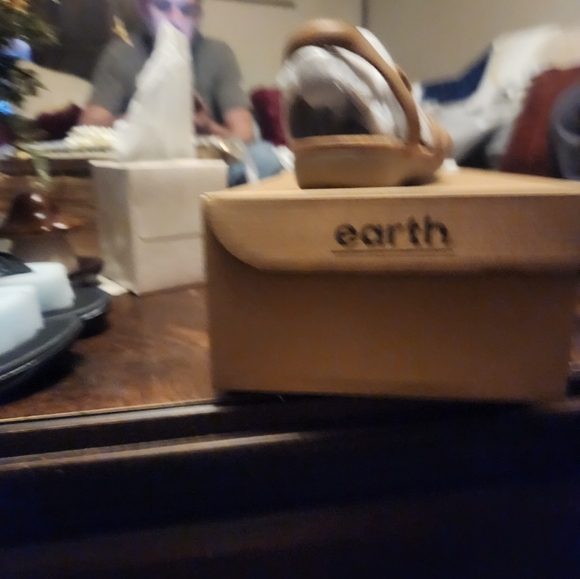 Souls - Picture 3 of 4